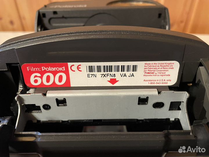 Фотоаппарат Polaroid 600 Instant Camera