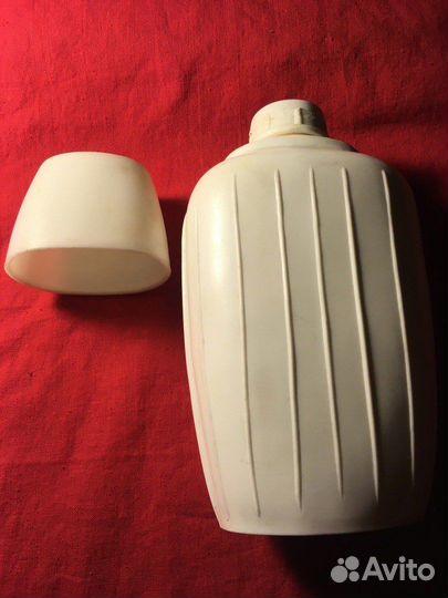 Фляжка со стаканчиком