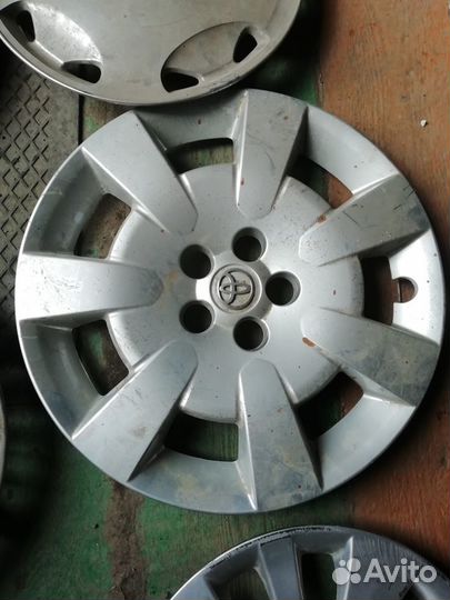 Колпаки на диски колёс R13