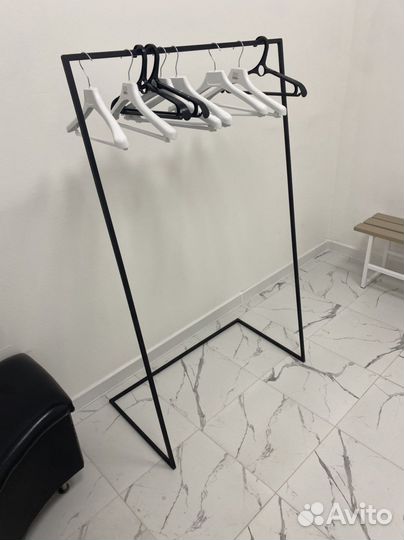 Вешалка напольная
