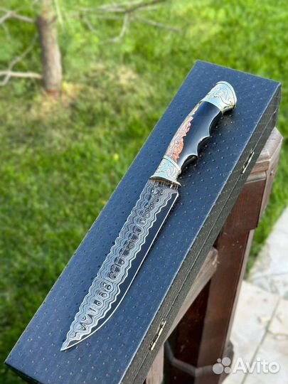 Дамасский нож