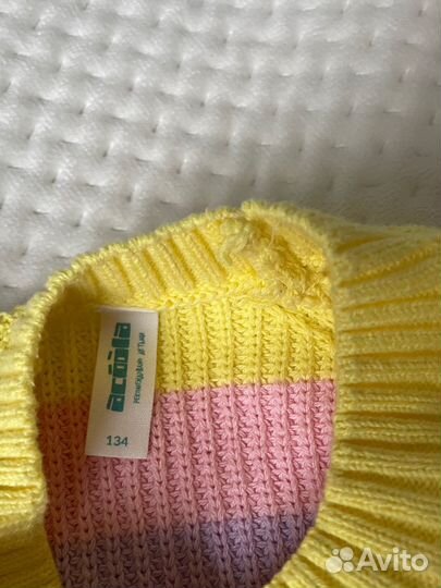 Свтер acoola 134 джинсы zerman 134 для девочки