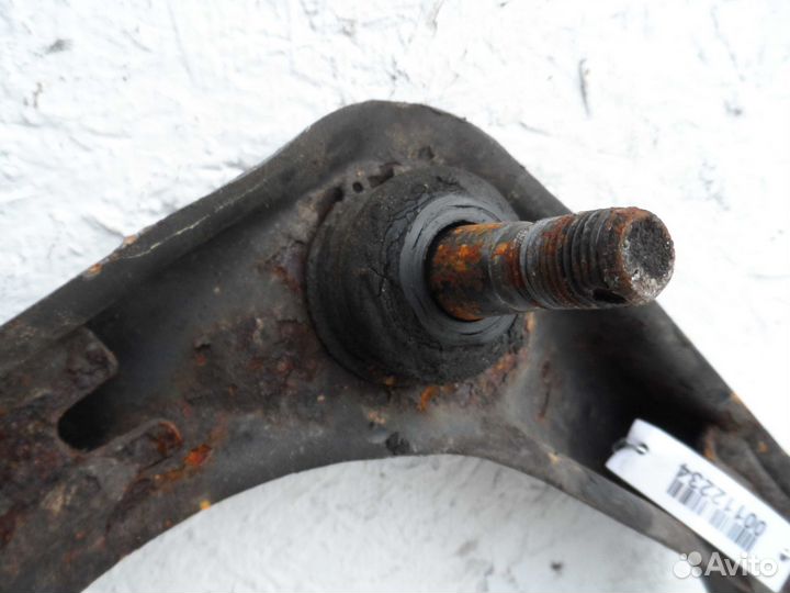 Рычаг передний левый верхний Infiniti QX56 JA60