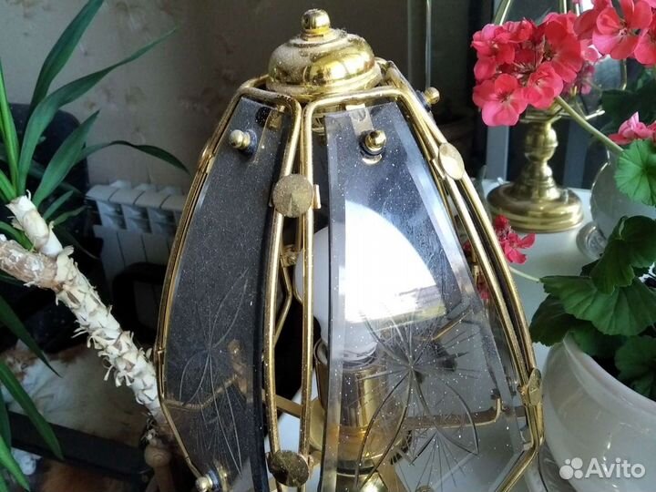 Лампа настольная