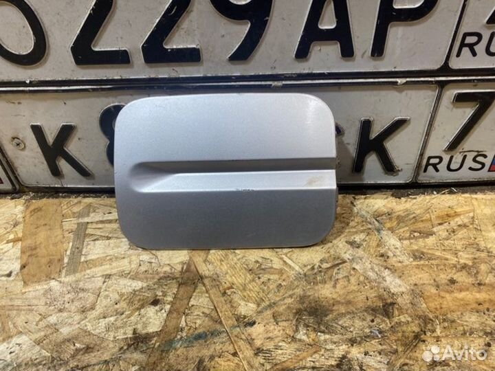 Лючок бензобака Volkswagen Passat B3 1.8