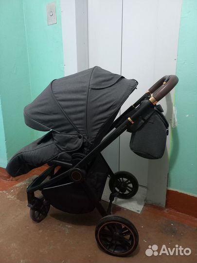 Коляска 2 в 1 Carrello Epica