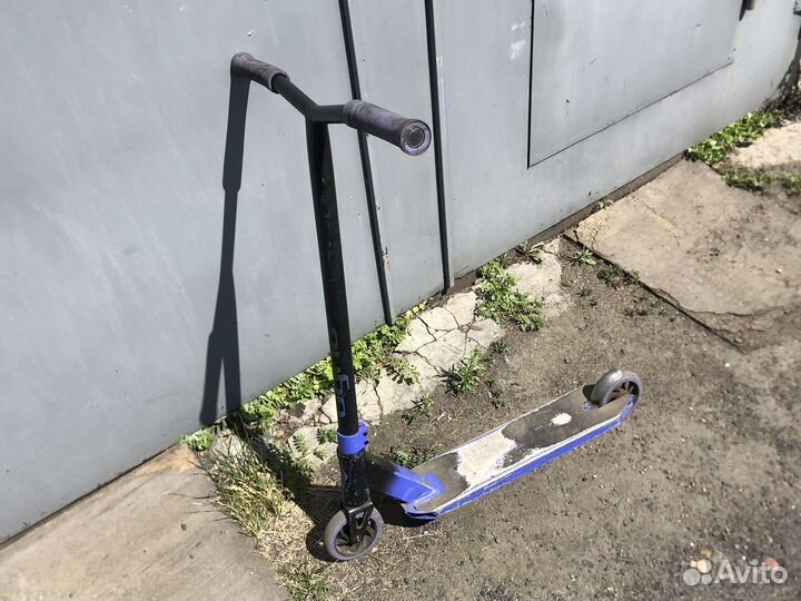 Трюковой самокат