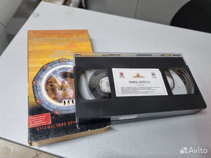 Видеокассеты с фильмами