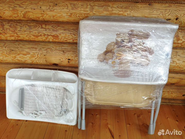 Детский пеленальный столик с ванночкой Сam Volare