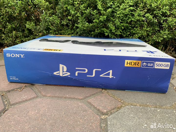 Sony PlayStation 4 Slim - PS4 Slim