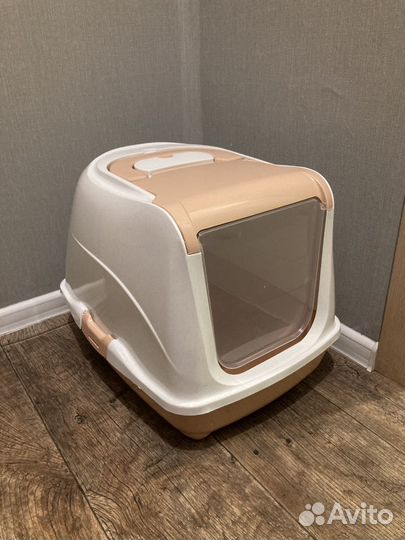 Кошачий лоток закрытый