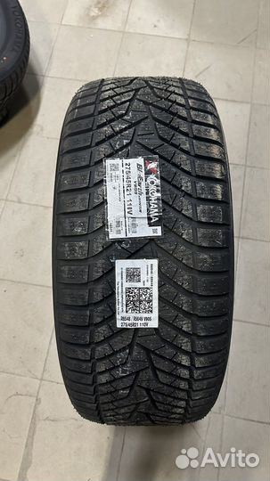 Yokohama BluEarth Winter V905 275/45 R21 и 315/40 R21 115V
