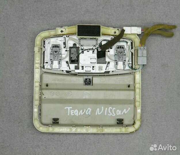Плафон салона Nissan Teana J32
