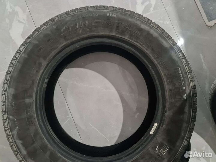 Continental CrossContact LX25 215/65 R16 98L