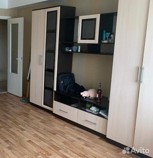 Стенка в гостиную бу