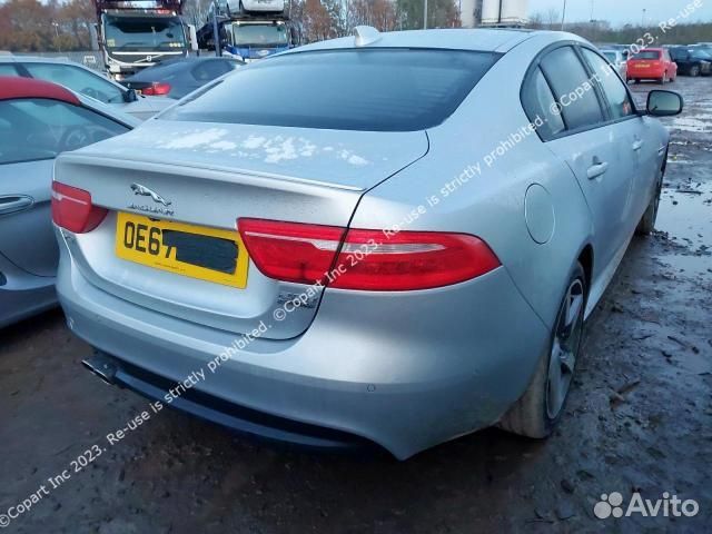 Стекло заднне jaguar XE XF 2 260