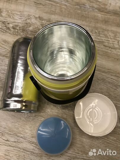 Термос со стеклянной колбой новый 1 литр