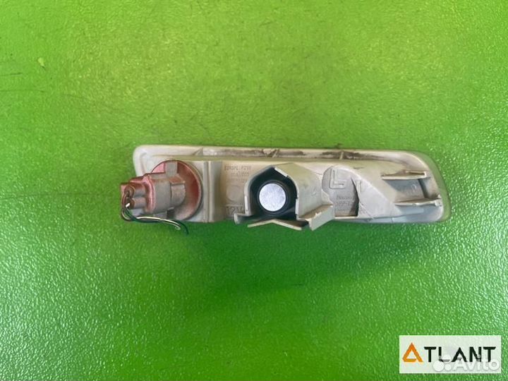 Повторитель бамперный передний левый toyota celica