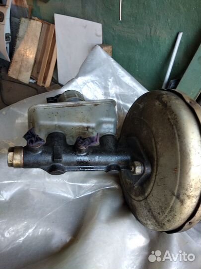 Главный тормозной цилиндр + вакуумник ваз 2110