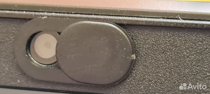 Шторка для мобильных устройств и встроенных камер