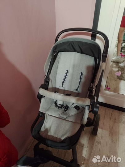 Детская коляска 3 в 1