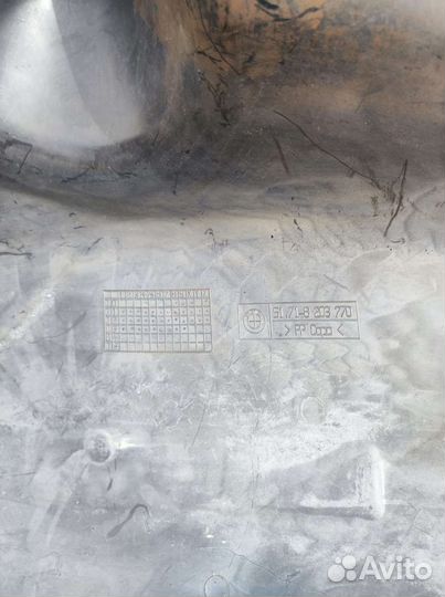 Щиток (кожух) задний правый