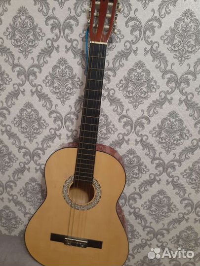 Классическая гитара бу