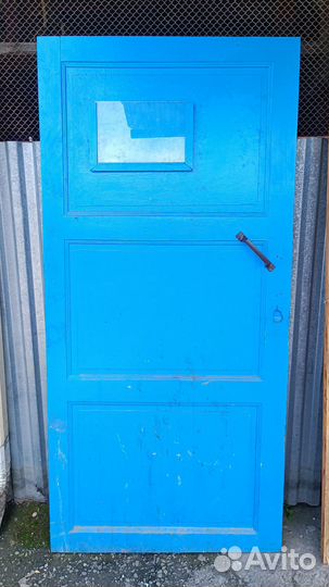 Двери деревянные