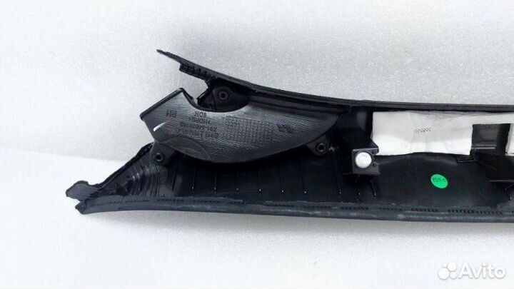 Б/У Б/У Обшивка стойки Состояние отличное