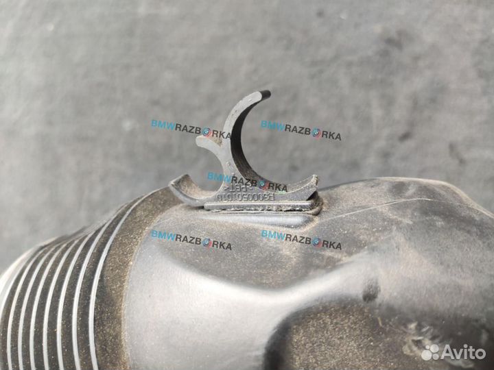 Патрубок чистого воздуха (к турбине) BMW 6 8514090