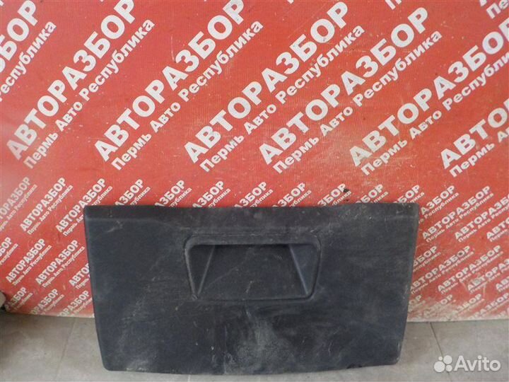 Обшивка двери багажника LADA X-Ray 21129 2016