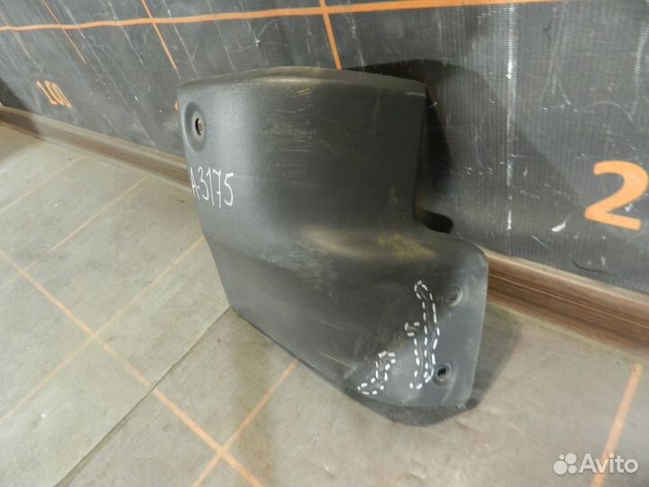 Накладка бампера заднего левая - GAZelle 2705