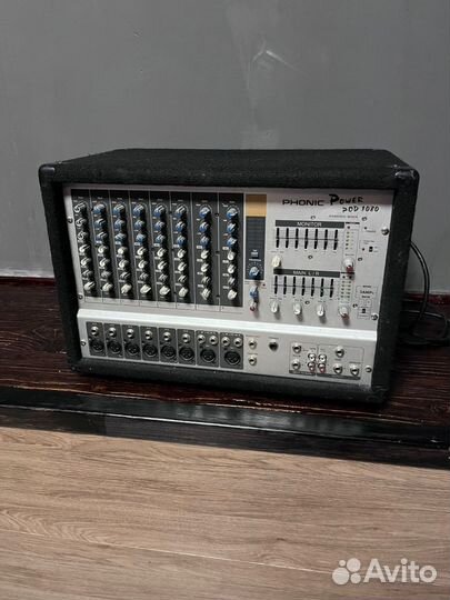 Активный микшерный пульт Phonic power 1080