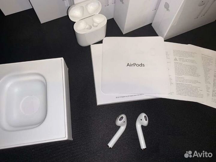 AirPods 2 Premium