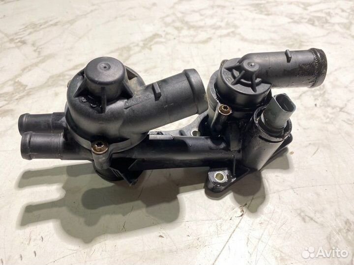 Корпус термостата Skoda Rapid cfna 2015