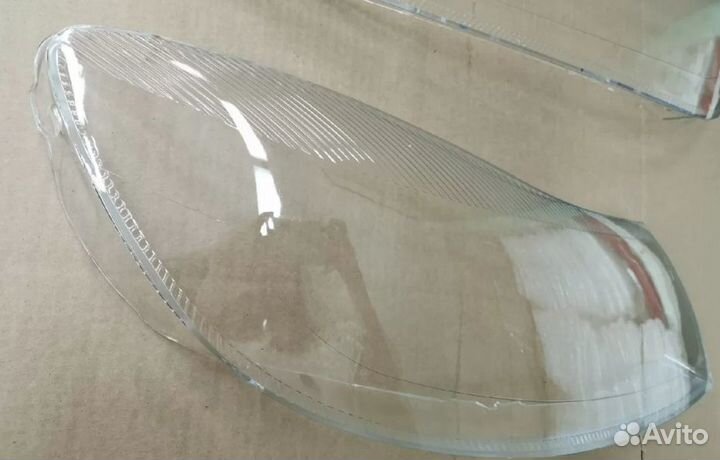 Стекло фары Skoda Octavia A5 (2008-2013) Левое