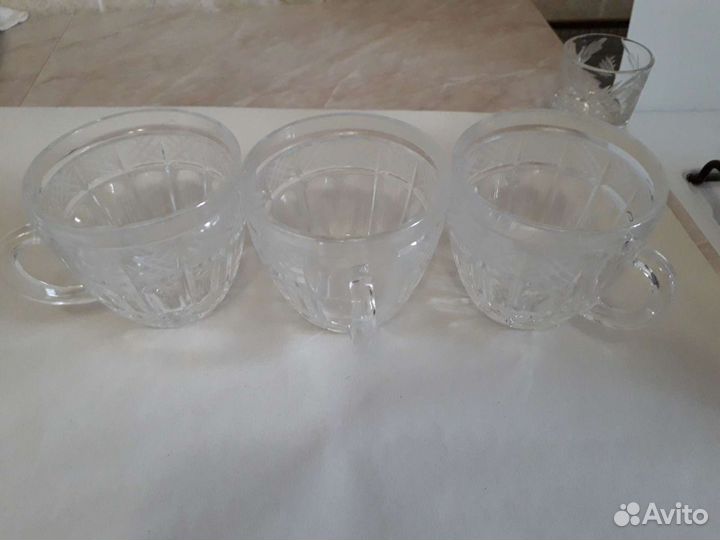 Чашки хрустальные
