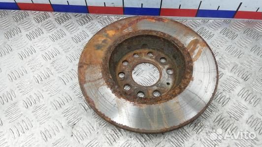 Диск тормозной задний volkswagen passat B7 (7DN01L