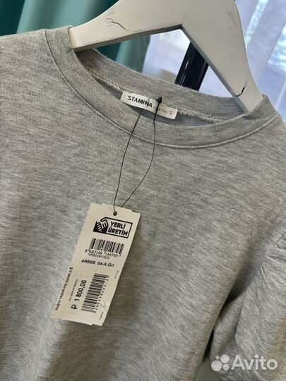 Свитера кофты женские