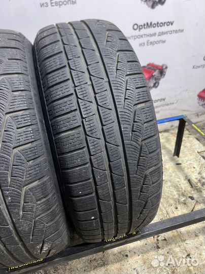 Pirelli Winter Sottozero 210 Serie II 225/50 R18 99H
