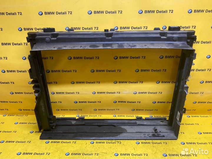 Рамка радиатора Bmw 5 E60 N52B30 2006