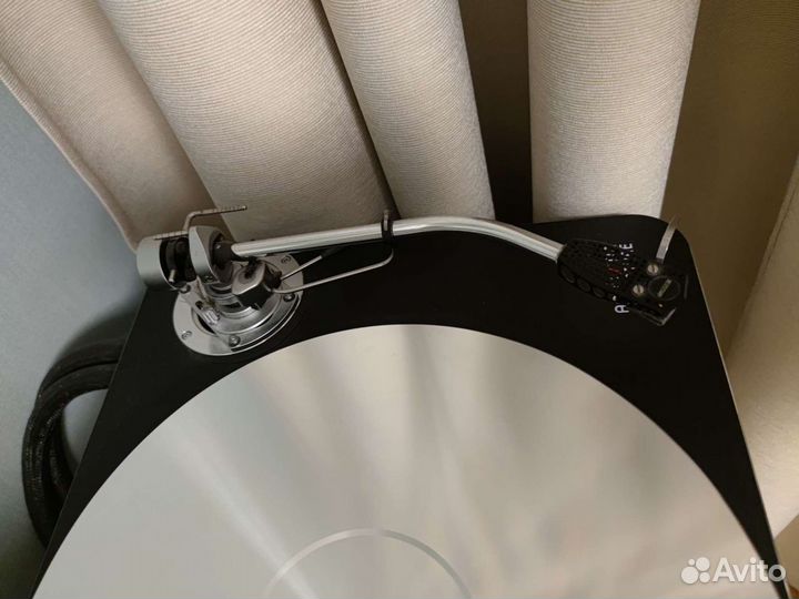 Проигрыватель винила Acoustic Signature WOW XL