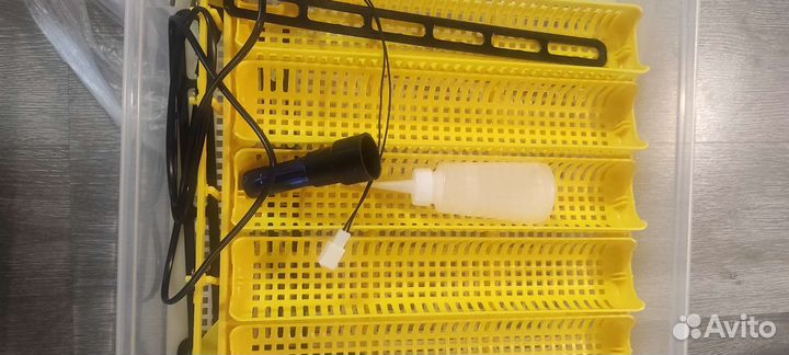 Инкубатор для яиц автоматический