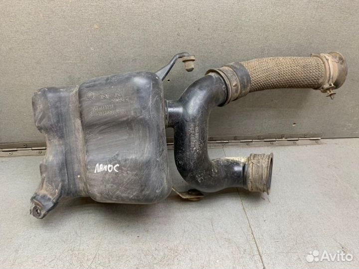 Резонатор воздушного фильтра Chevrolet Lanos седан