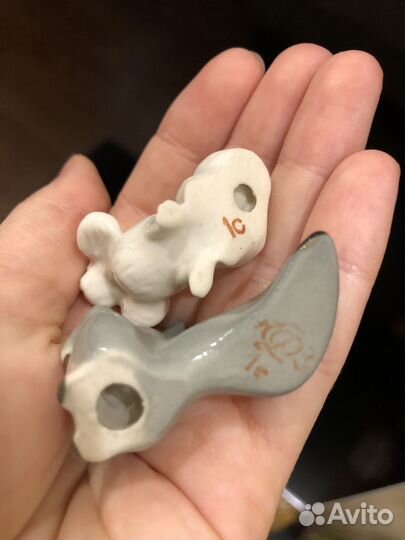 Собака болонка статуэтка белочка