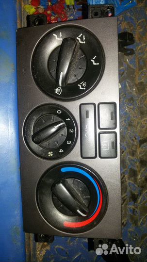 Хендай элантра XD блок отопителя