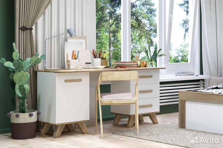 Стол компьютерный