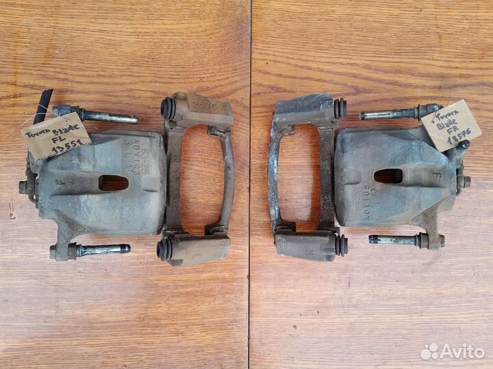 Суппорт передний Toyota Blade