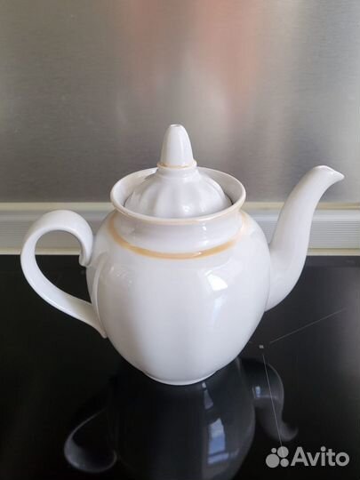 Продаю заварочный чайник