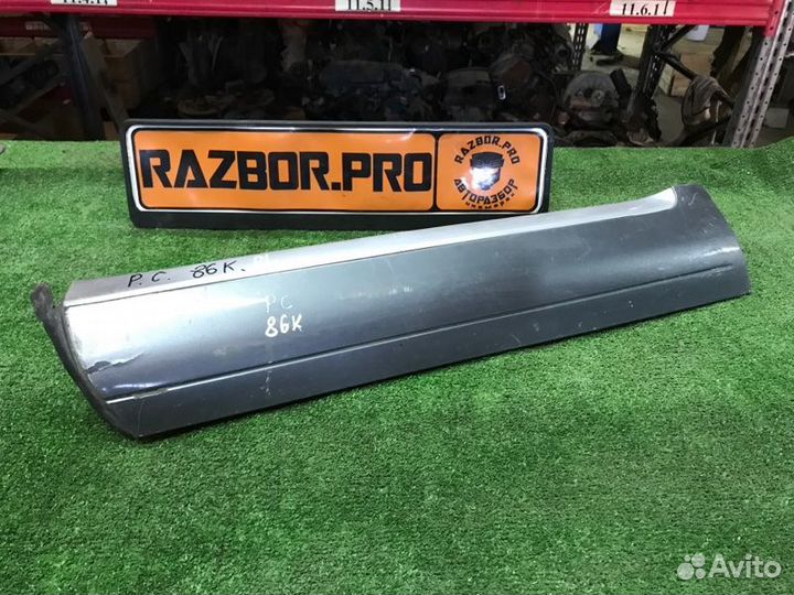 Молдинг двери задний левый Porsche Cayenne 955